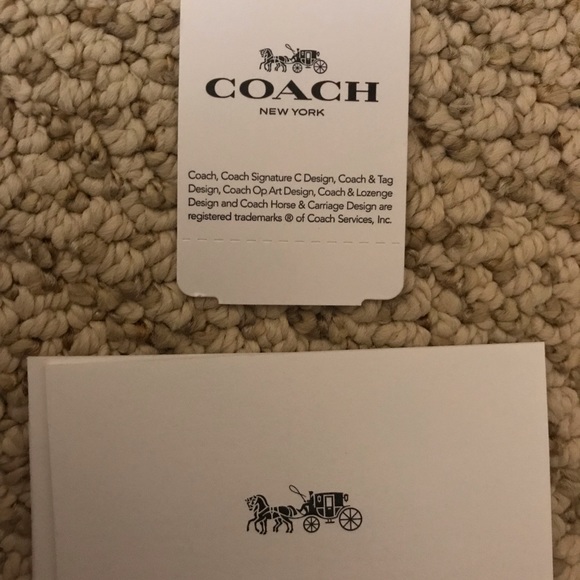 NWT Coach Pebble Leather Small Wristlet